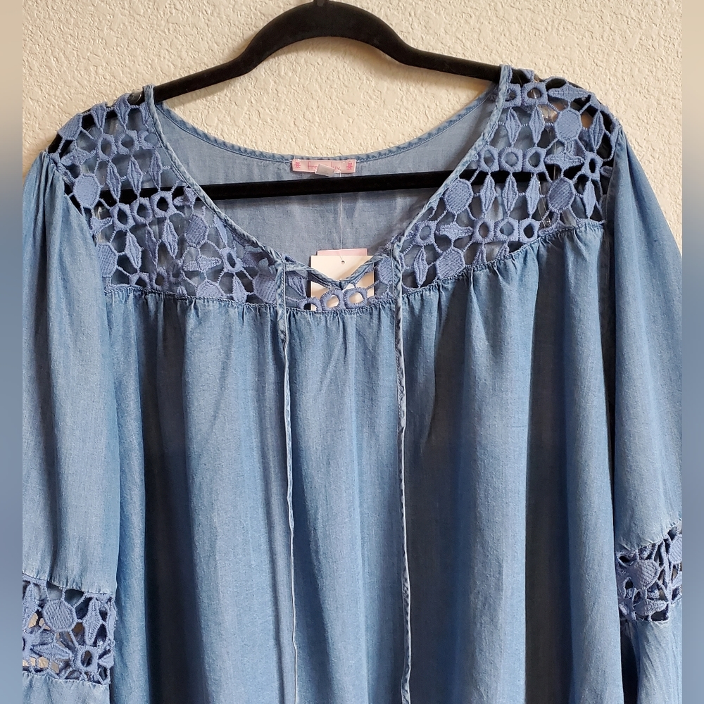 Free 2 Luv denim top. NWT - Picture 3 of 12